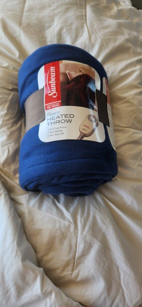 FLEECE HEATED THROW BLANKET