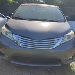 2011 Toyota Sienna