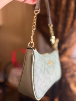 Coach Teri purse 💚