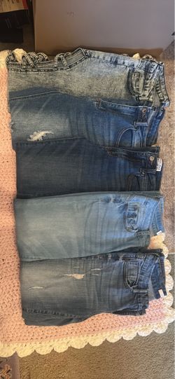 Juniors jeans size 5