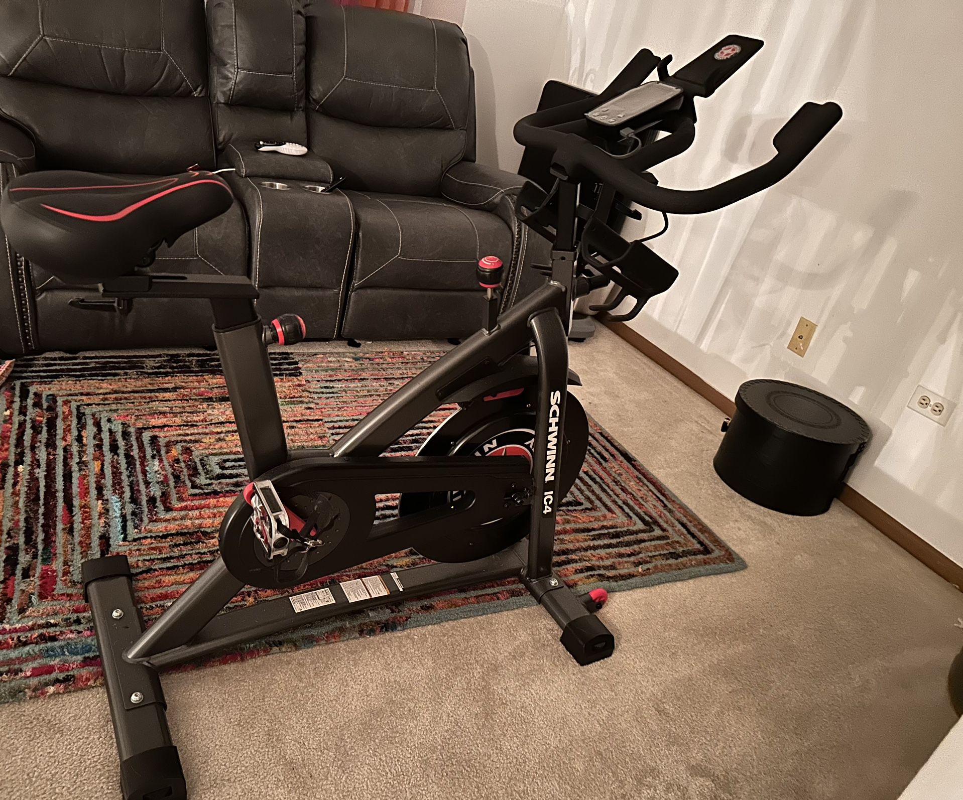FOR SALE: IC4 Schwinn Exercise Bike (Like New). BARELY USED
