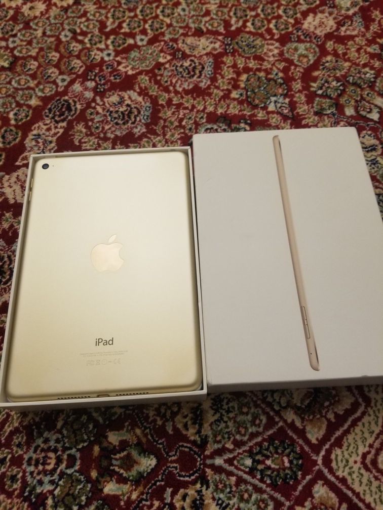 iPad mini 4 retina display rose Gold