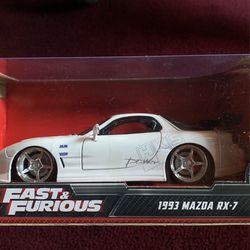 Brand New In Box 1993 Mazda RX-7 Diecast 1/24