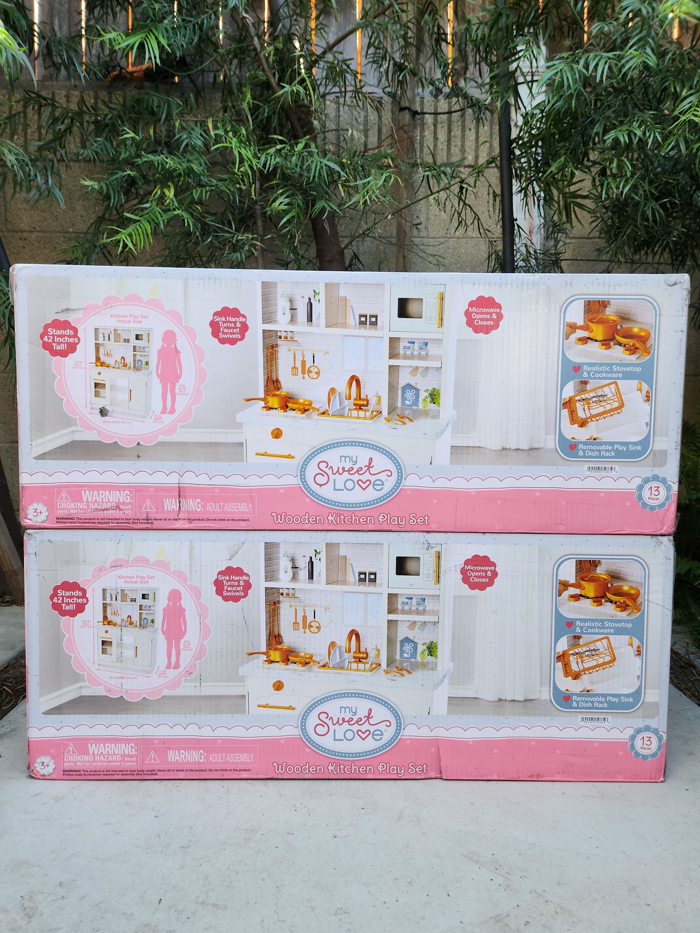 NEW- Play Kitchen