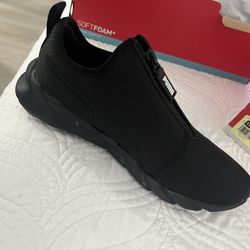 Black Puma Shoes Size 9