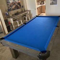 8ft Pool Table