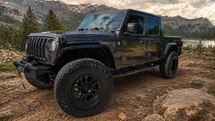 2020 Jeep Gladiator