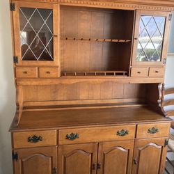 Ethan Allen Hutch