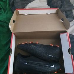 Nike Phantom GX Soccer Boots