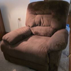 Power Lift & Recliner Chair