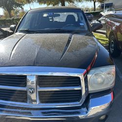 2005 Dodge Dakota