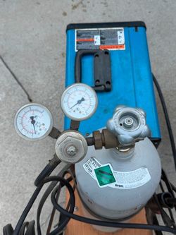 Millermatic 135 MIG welder 120  V