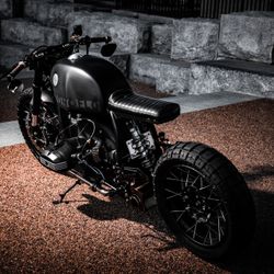 Custom BMW R100 Cafe Racer