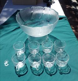 Vintage Arcoroc Fleur Punch Bowl Set for 8 Glass France