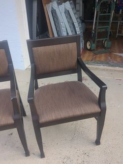 Accent Chairs