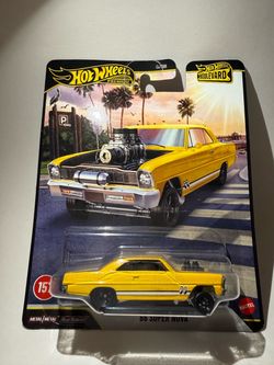 Hot Wheels 2026 Premium Boulevard '66 Super Nova Moon Eyes👀