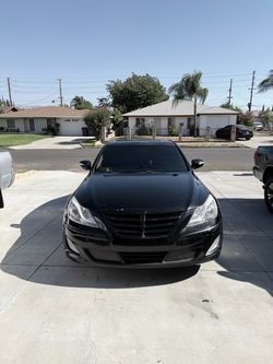 2013 Hyundai Genesis