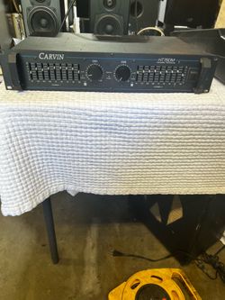 Carvin HT760m stereo amplifier