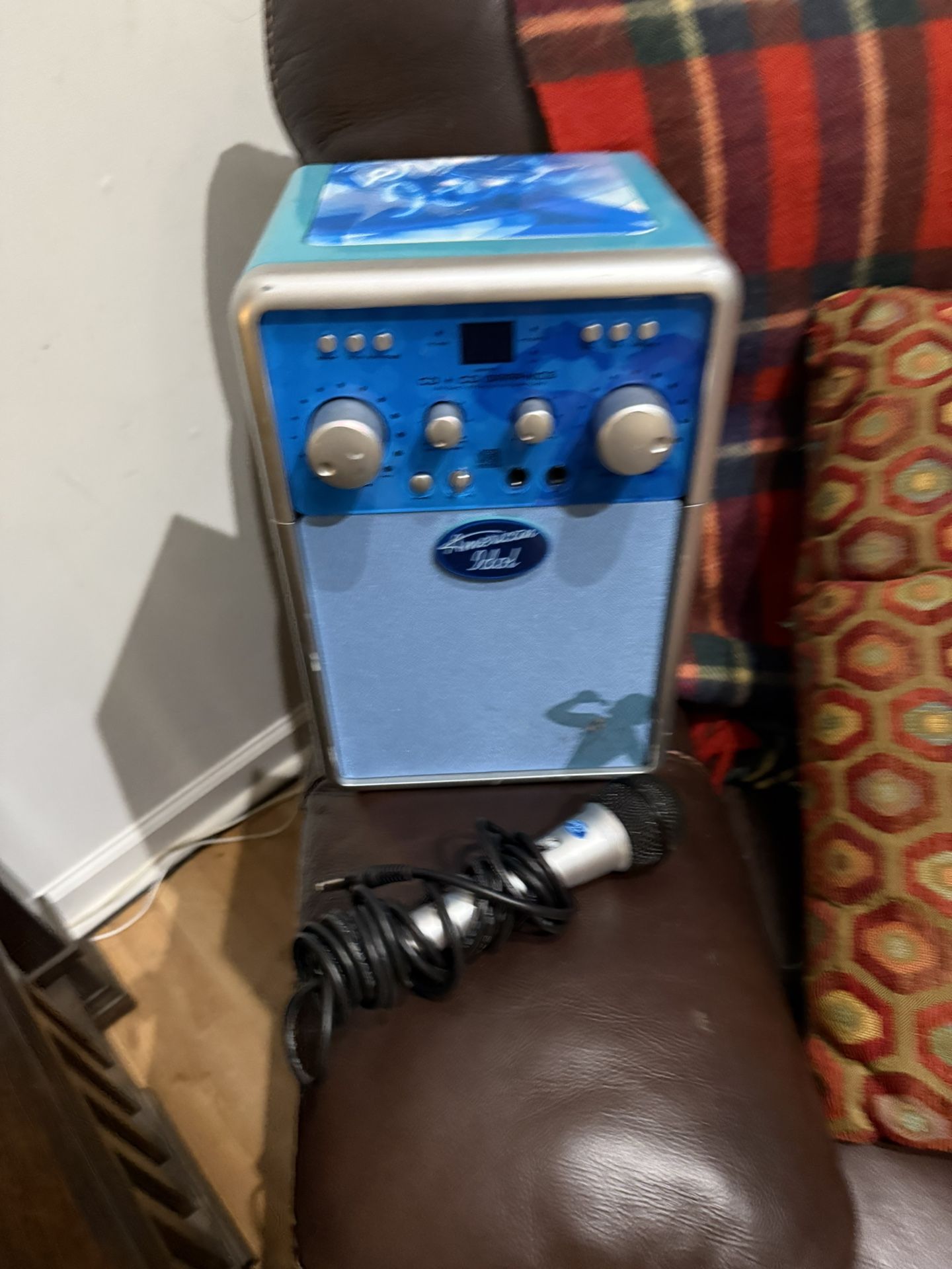 Karaoke Machine, Hannah Montana With Microphone