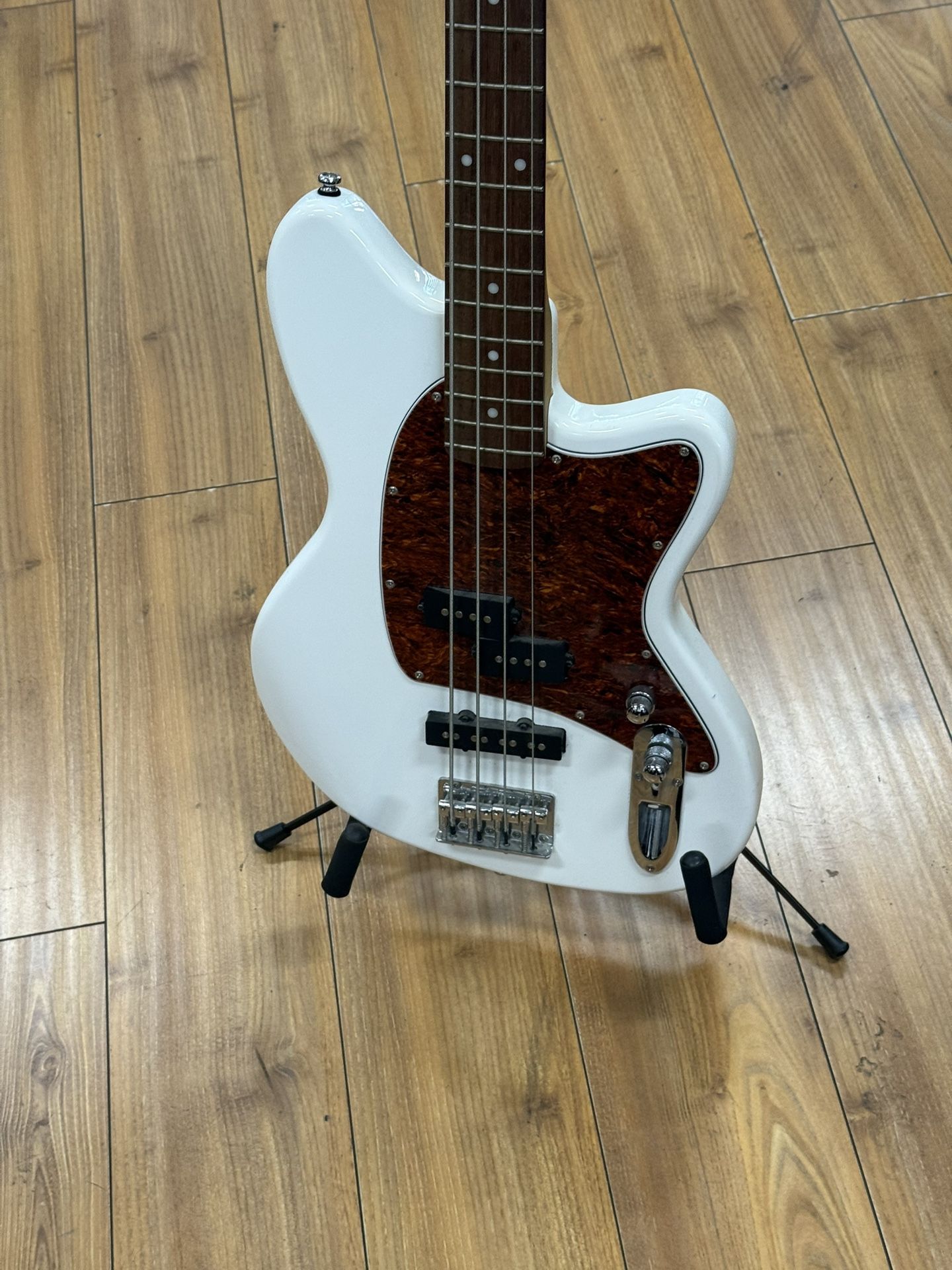 Ibanez TMB100 Electric Bass Guitar White