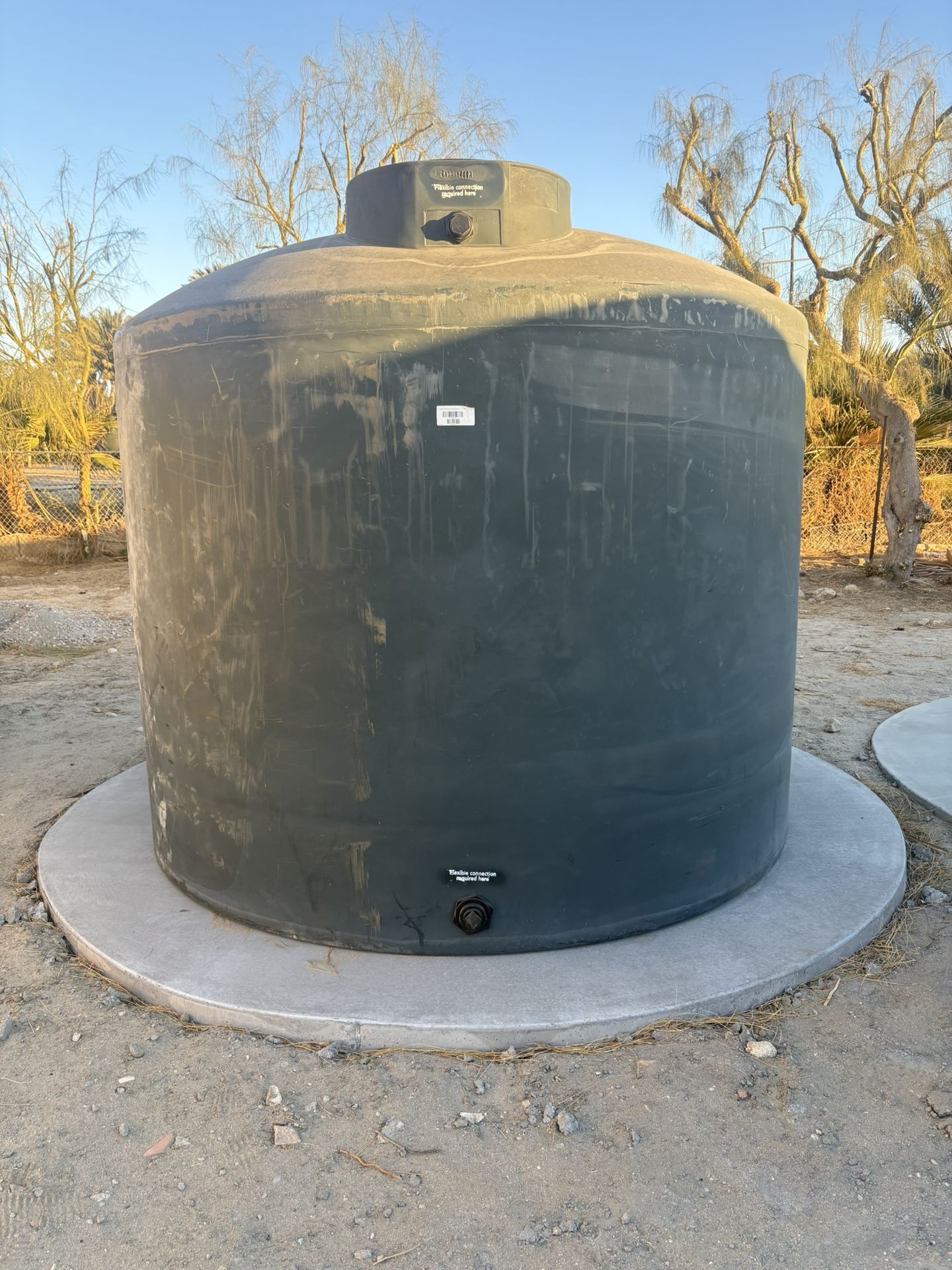 3000 Gallon Water Tank