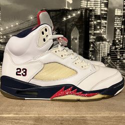 Jordan 5 Independence Day  Size 9.5