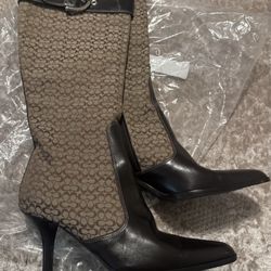 Coach Boots!!!! Monogram Design Size 7