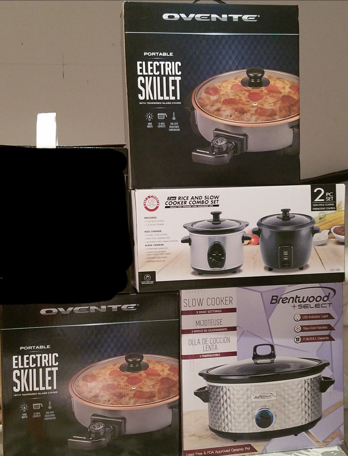 4 New Small Appliances.... NEVER USED!