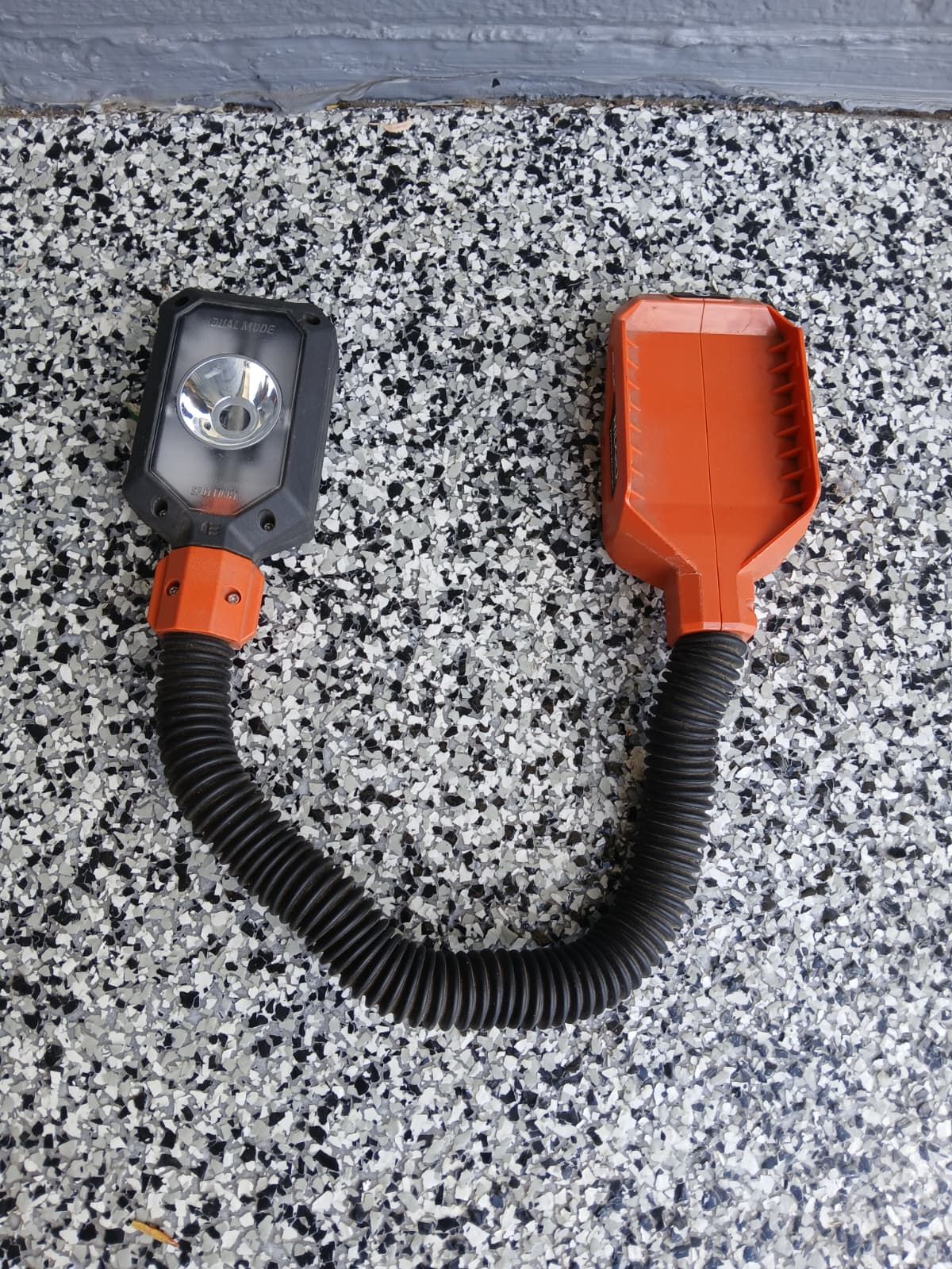 LIGHT RIDGID 18V TOOL ONLY