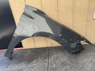 2025 TOYOTA CAMRY RIGHT SIDE FENDER OEM USED