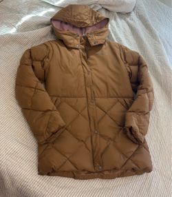 Like New Girl’s Columbia Forest Park Down Hooded Coat