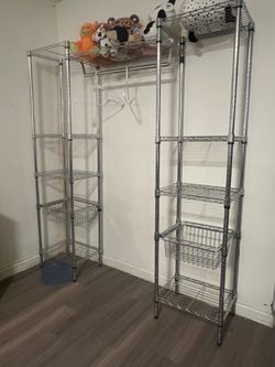 Clóset iron shelf