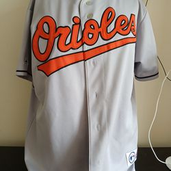 Orioles Majestic Stiched jersey men's xl in like new condition 

All proceeds go towards my cancer treatment and recovery.  Thank you and God bless 