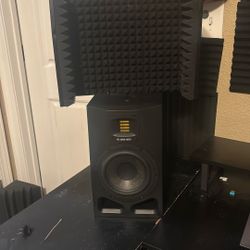 STUDIO EQUIP SPEAKERS