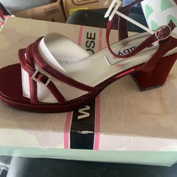 Women’s Short Heel Size 7