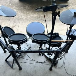 Alesis DM7X Electronic Drum Kit