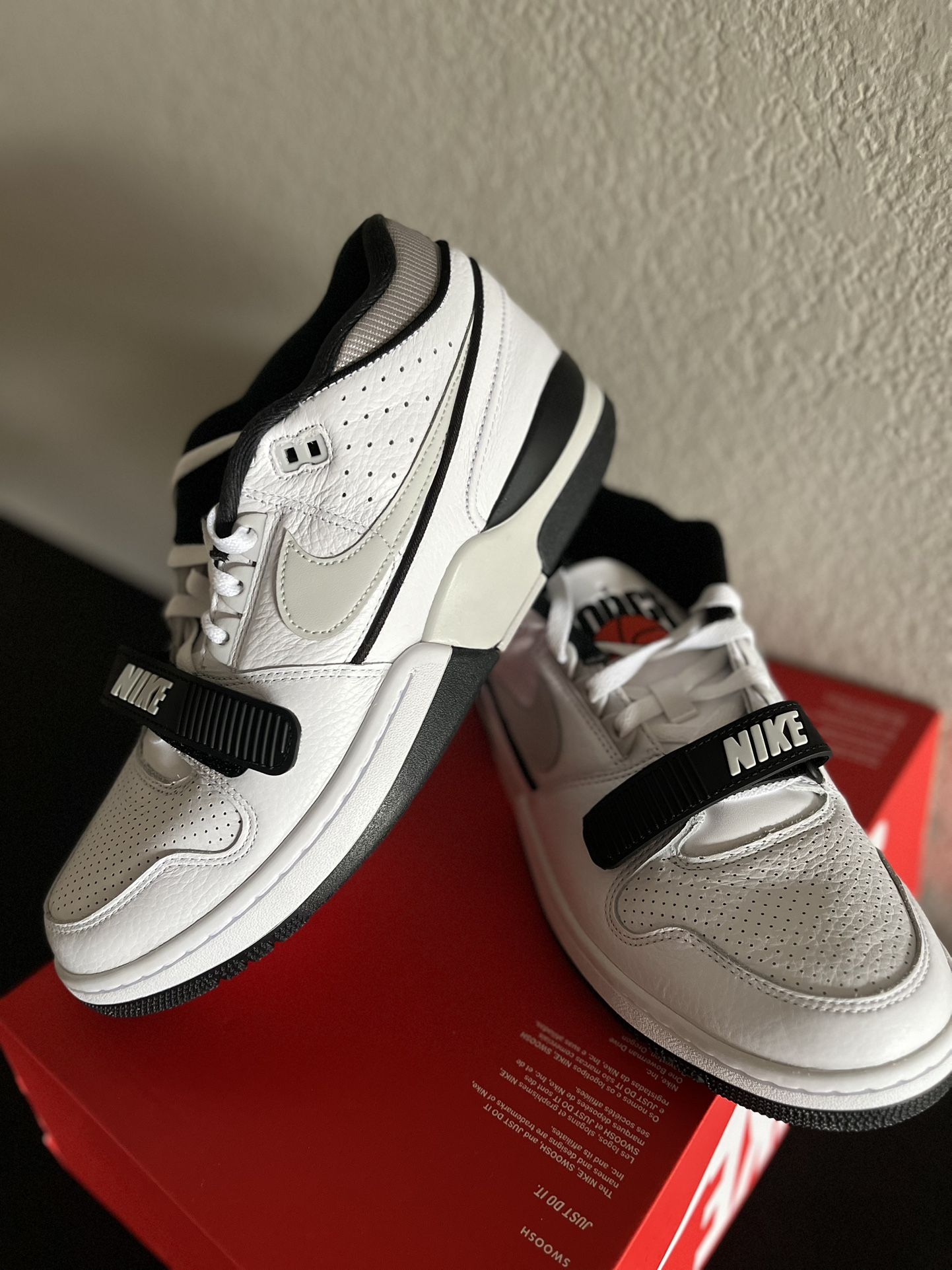 Brand New men’s Size 10.5 Nike Air Alpha Force