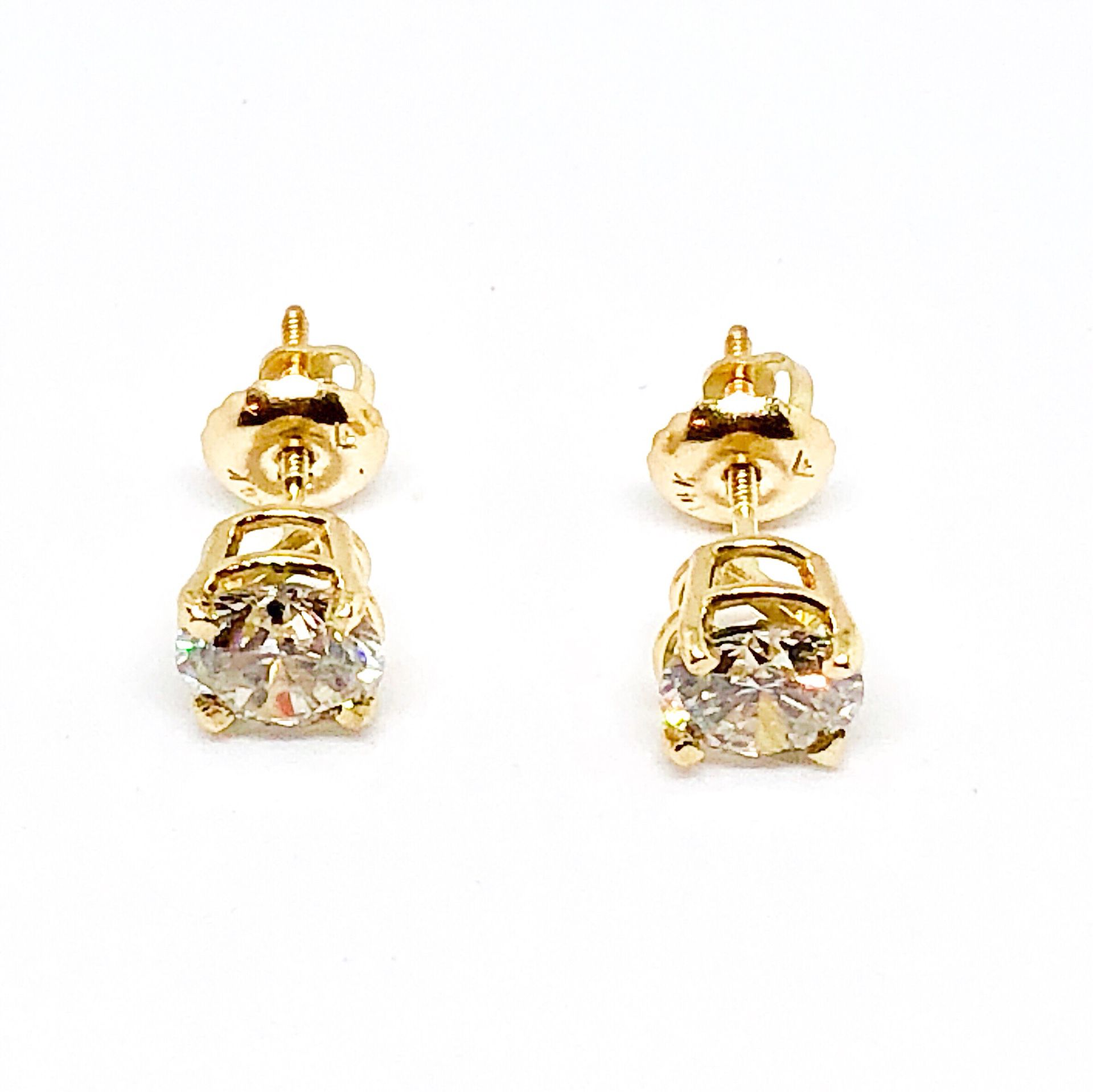 1 carat studs diamonds earring $1590 💎70% off apprasle $4500