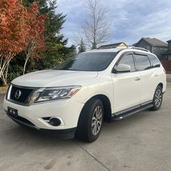 2014 Nissan Pathfinder SV AWD
