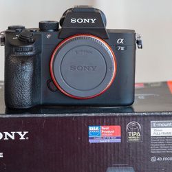 Sony a7 III 24.2 MP Mirrorless Digital Camera - Black