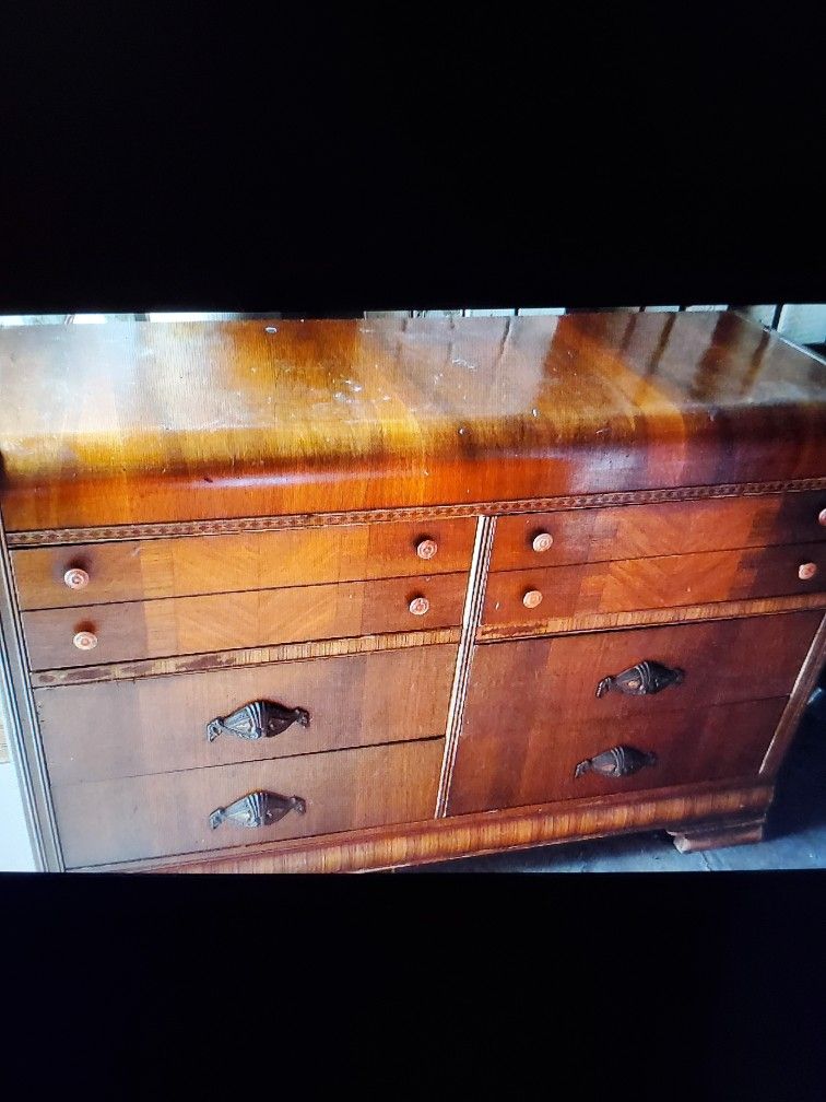 Dresser/ Mid Century /Waterfall Style