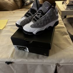 Size 2Y - Read Description 