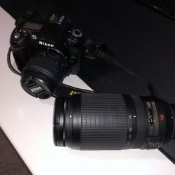 Nikon D90 With 18-55 Gen 2 And 70-300 VR ED With Case