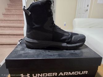 Mens Under Armour boots size 15