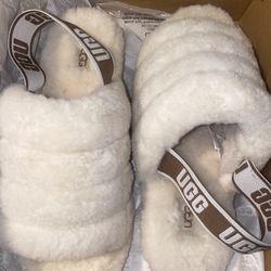 Fluffy Ugg Slippers / Sandals 