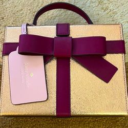 BRAND NEW Kate Spade♠️New York “Wrapping Party” Gift Box Novelty Purse/Crossbody