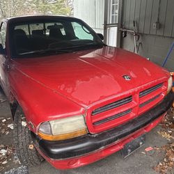 2000 Dodge Dakota Sport 6 cyl