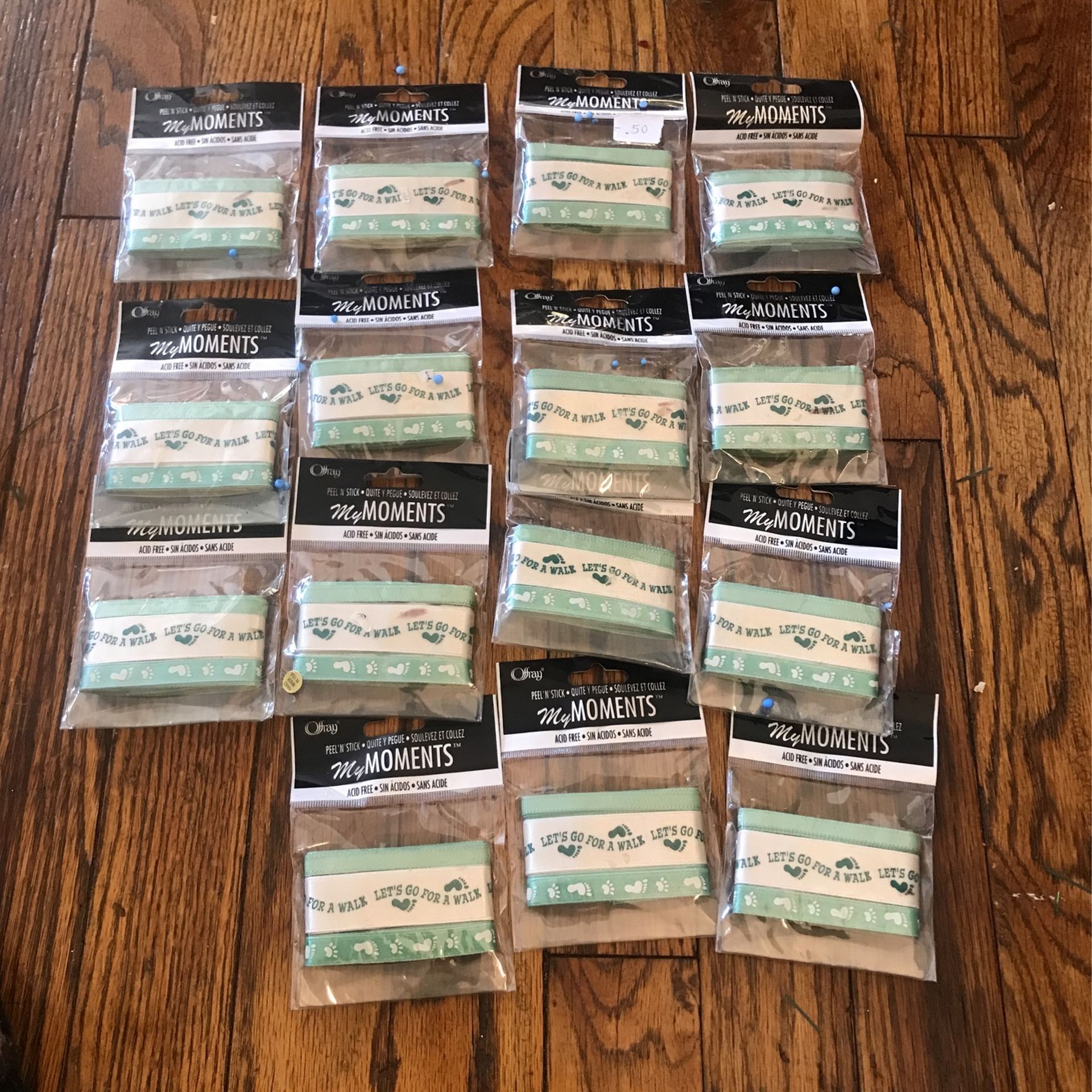 Doggie Decor, Peel N Stick