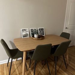 Gallman Dinning Table with Tapscott Olive Upholstered Chairs