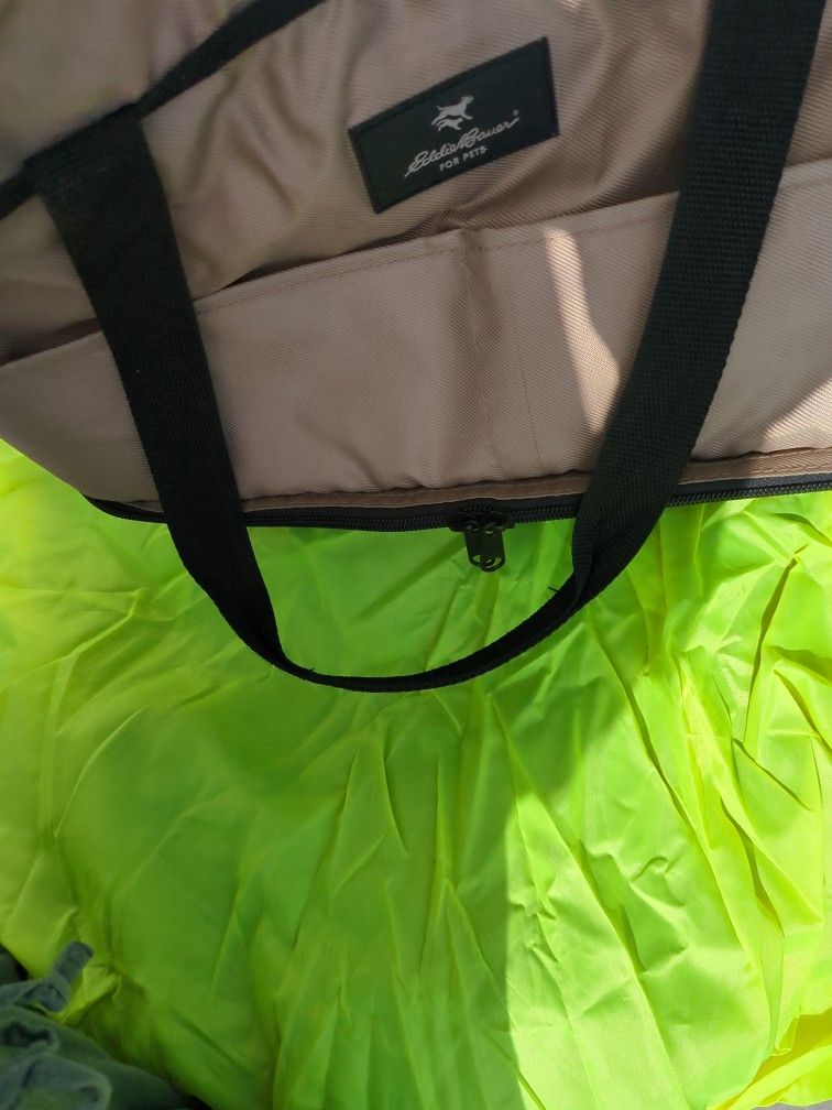 Eddie Bauer Cat Carrier